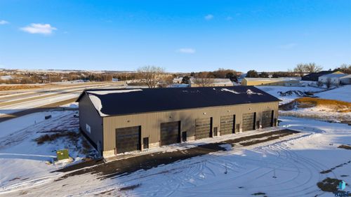 105-7001 E Arrowhead Pkwy Parkway, Sioux Falls, SD, 57110 | Card Image