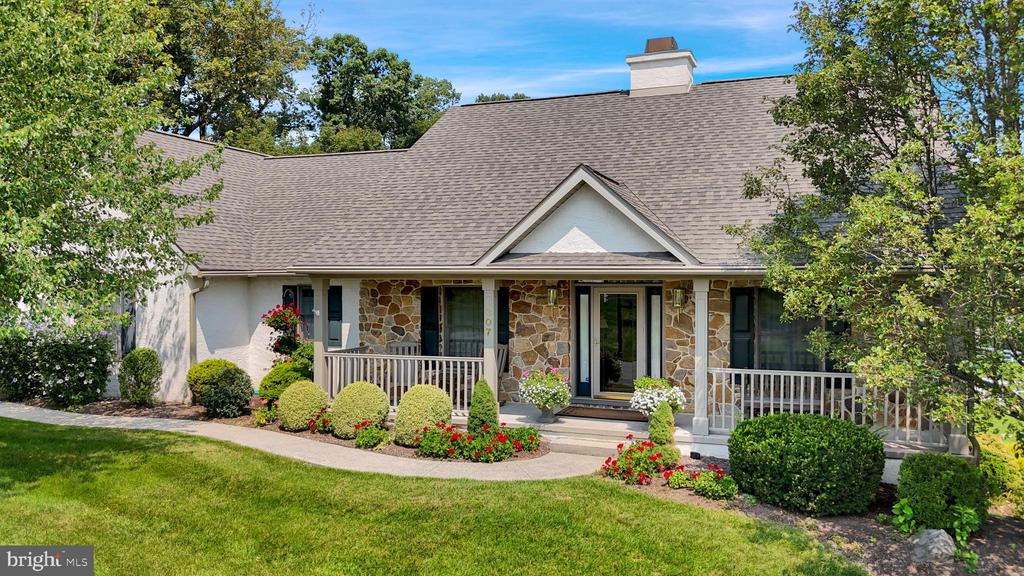Steeplechase Dr, Elverson, PA 19520