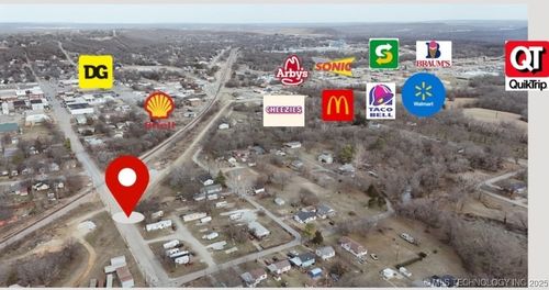 310 W Corporation Street, Henryetta, OK, 74437 | Card Image