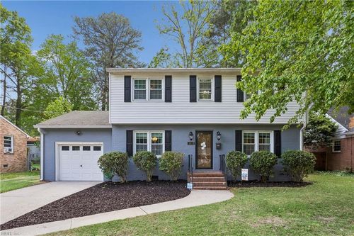 442 Winterhaven Drive, Newport News, VA, 23606 | Card Image