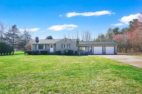 150 City View Rd, Westfield, MA, 01085-4120 | Card Image