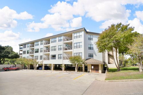 apt-a101-401 W Lincoln St, New Braunfels, TX, 78130-4576 | Card Image