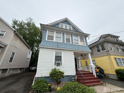 266 Sandford St, New Brunswick, NJ, 08901-3030 | Card Image
