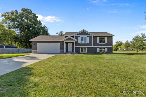 2116 Westfield Ln, Otsego, MI, 49078-8723 | Card Image