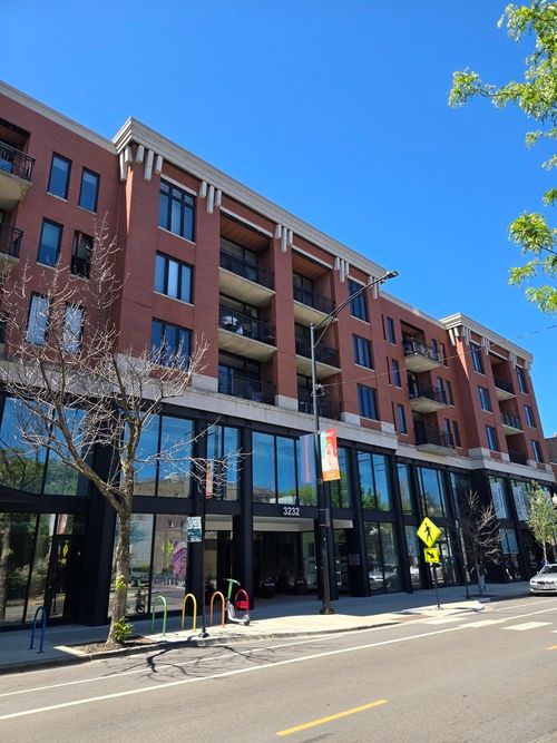 d601-3232 Halsted St, Chicago, IL, 60657-3485 | Card Image