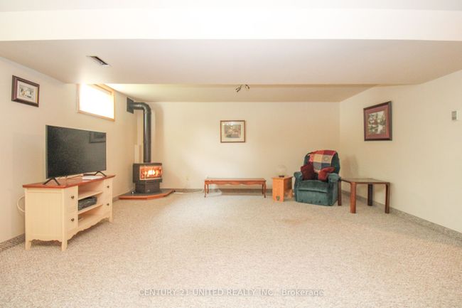 449 King George St, House other with 3 bedrooms, 2 bathrooms and 2 parking in Peterborough ON | Image 20