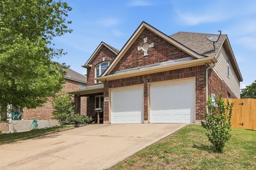 500 Red Hawk Dr, Leander, TX, 78641-8097 | Card Image