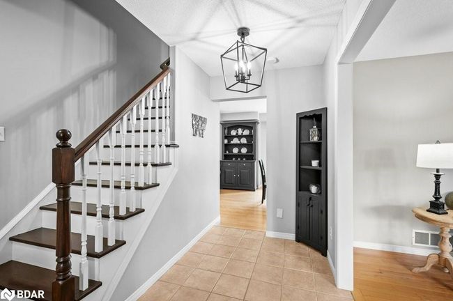 47 Dunrobin Dr, House other with 5 bedrooms, 4 bathrooms and 4 parking in Caledonia ON | Image 8