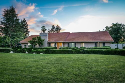 10684 Mountain View Drive, Madera, CA, 93636 | Card Image