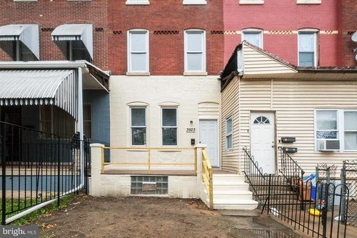 3923 Brown St, PHILADELPHIA, PA, 19104-4803 | Card Image