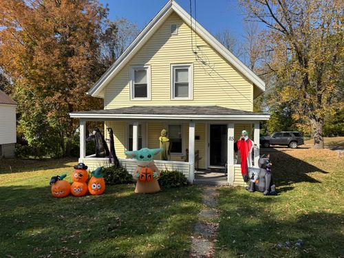 85 High Holborn Street, Gardiner, ME, 04345 | Card Image