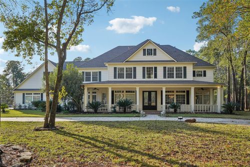 10714 Crestwater Cir, Magnolia, TX, 77354-3218 | Card Image