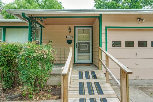 3825 Byers Ave, Fort Worth, TX, 76107-4536 | Card Image