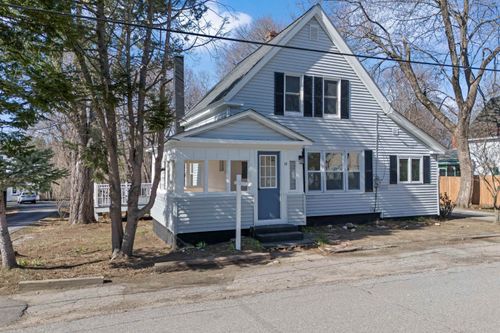 18 Church St, Epping, NH, 03042-3533 | Card Image