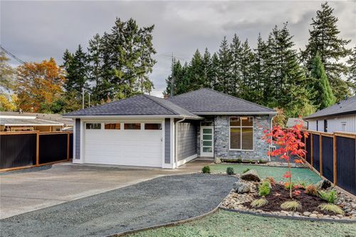 428 Craig St, Parksville, BC, V9P1L2 | Card Image