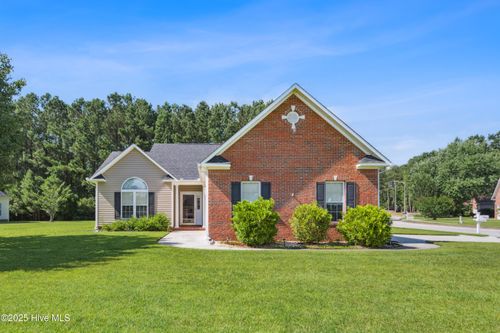 401 Fairmont Ln, Jacksonville, NC, 28540-4131 | Card Image