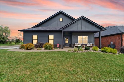 4664 Red Tail Rdg, Jeffersonville, IN, 47130-4421 | Card Image