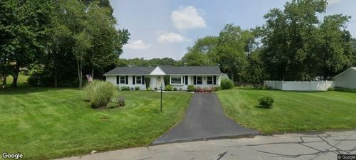 12 Samosett Dr, Dartmouth, MA, 02748-1227 | Card Image