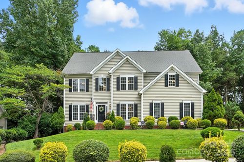 6-7929 Harrington Woods Rd, Charlotte, NC, 28269-0775 | Card Image
