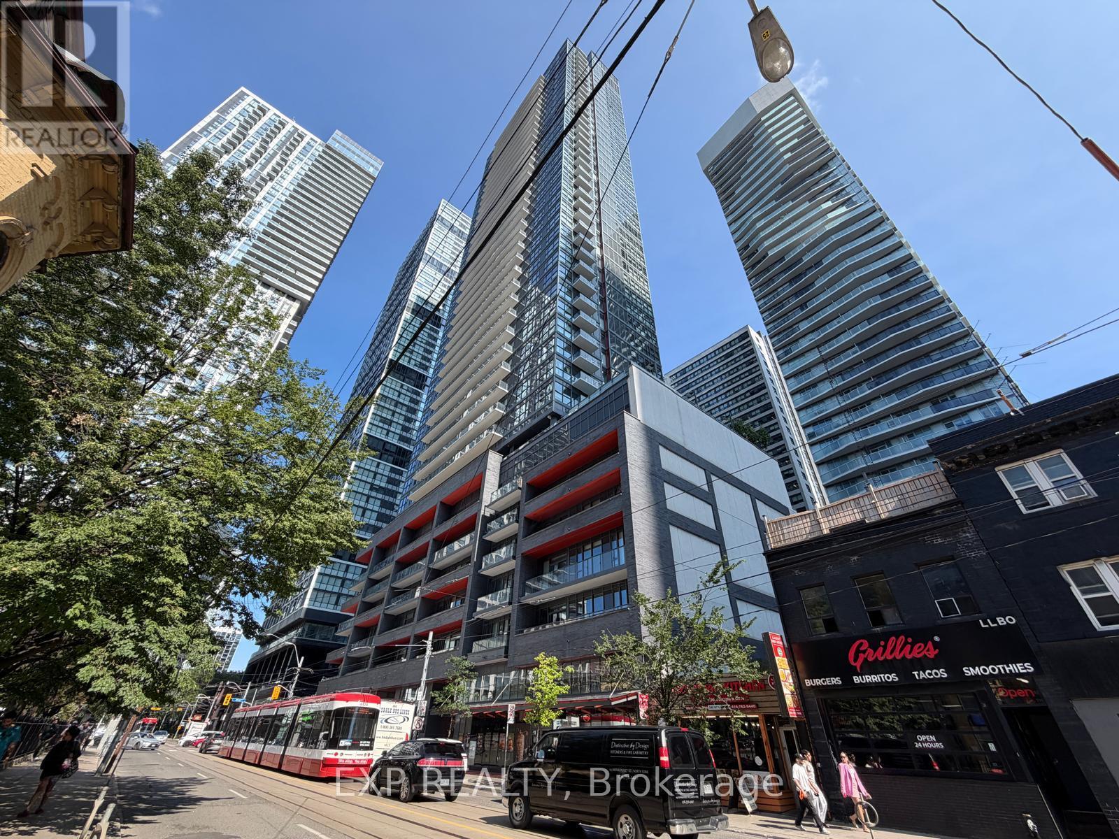 Residential in Toronto (Church-Yonge Corridor) 2