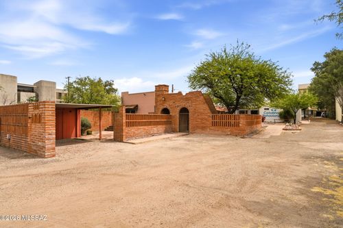 376 S Stone Avenue, Tucson, AZ, 85701 | Card Image