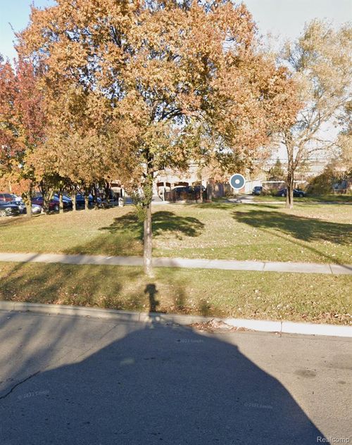 10430 Vernor Hwy, Dearborn, MI, 48120-1516 | Card Image