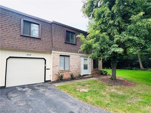 2208-1651 Mentor Ave, Painesville, OH, 44077-1711 | Card Image