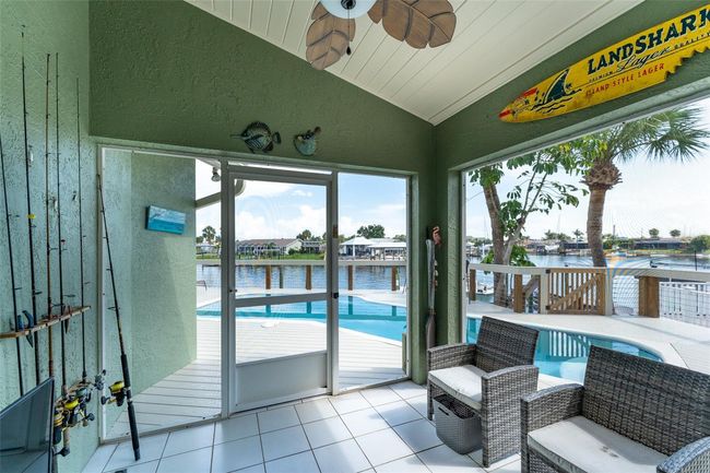 835 Symphony Isles Blvd, House other with 3 bedrooms, 3 bathrooms and null parking in APOLLO BEACH FL | Image 36
