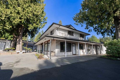 9252 204 St, Langley, BC, V1M1B7 | Card Image