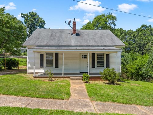 111 Fant St, union, SC, 29379-8262 | Card Image