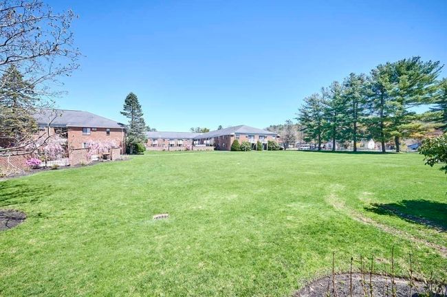 APT-215 - 740 Farm Rd, Condo with 2 bedrooms, 1 bathrooms and 2 parking in Marlborough MA | Image 22
