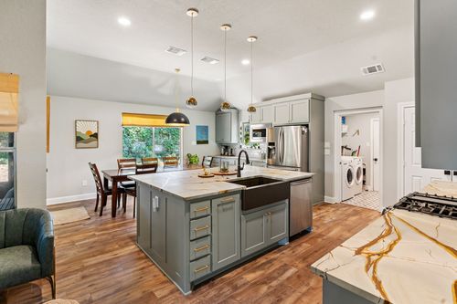 3422 Mercury Dr, Grapevine, TX, 76051-4518 | Card Image