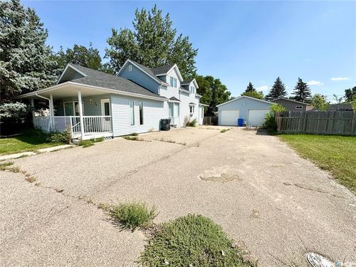 120 Main St, Midale, SK, S0C0B3 | Card Image