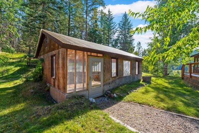 Greenhouse entrance | Image 66