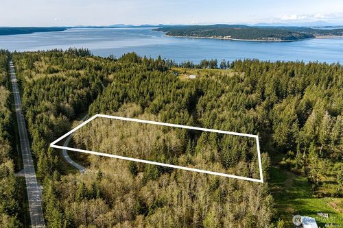 3437 Water View Dr, Langley, WA, 98260-1000 | Card Image