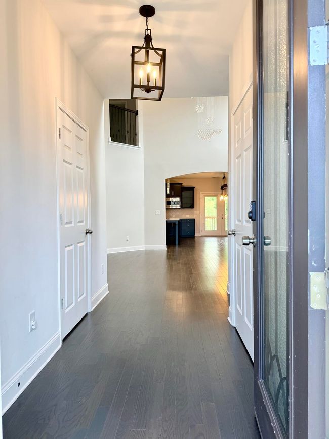 1616 Buttonwood Loop, Home with 5 bedrooms, 5 bathrooms and 3 parking in Chattanooga TN | Image 4