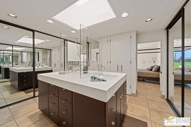 630 Hospitality Dr, Condo with 3 bedrooms, 3 bathrooms and 2 parking in Rancho Mirage CA | Image 46