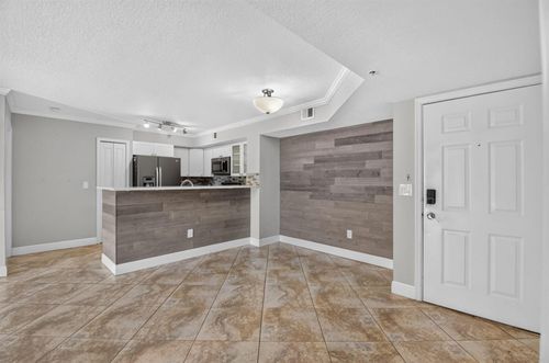 103-110 Yacht Club Way, Hypoluxo, FL, 33462-6062 | Card Image