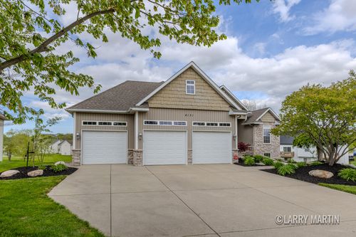 4131 Ayrshire Drive Sw, Wyoming, MI, 49418 | Card Image