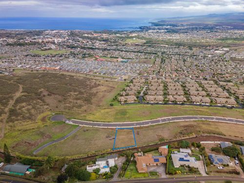 14-637 Kauna Lipo Dr, Wailuku, HI, 96793-3563 | Card Image