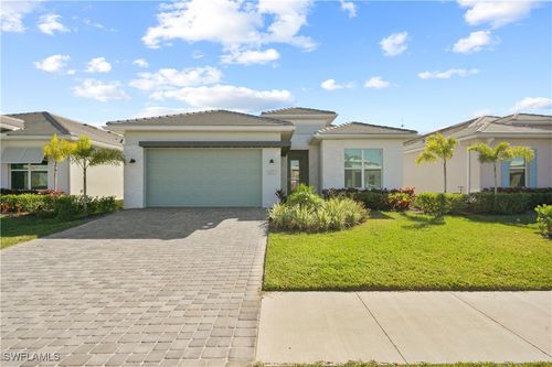 9072 Wisteria Way, NAPLES, FL, 34114-2973 | Card Image