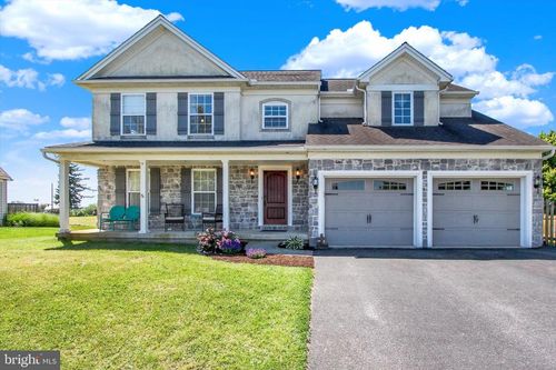 2525 Admire Springs Dr, DOVER, PA, 17315-4682 | Card Image