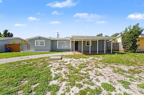 11428 75th Ave, SEMINOLE, FL, 33772-5313 | Card Image