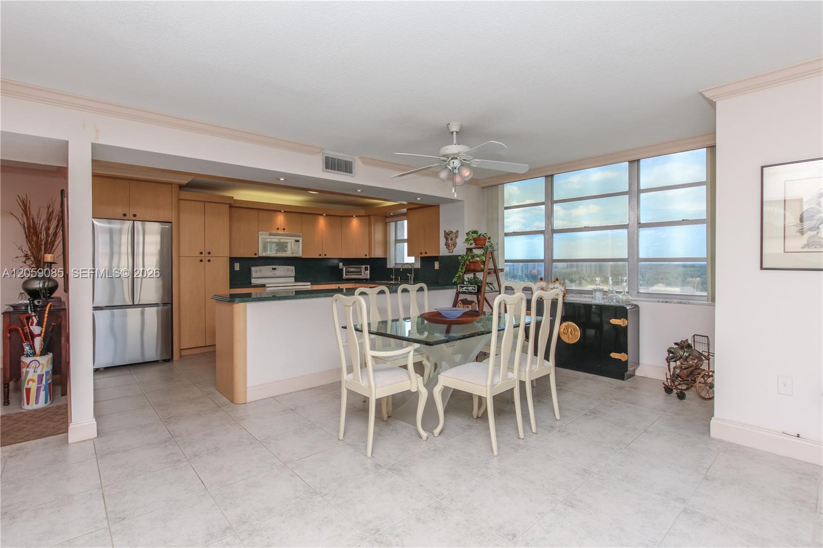 Residential in Aventura 3