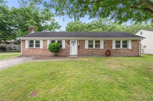 2901 Guther Pl, Virginia Beach, VA, 23453-3238 | Card Image