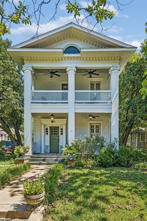 306 N Windomere Ave, Dallas, TX, 75208-5334 | Card Image