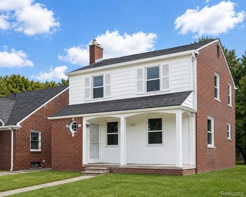 7503 W Outer Dr, Detroit, MI, 48235-3112 | Card Image