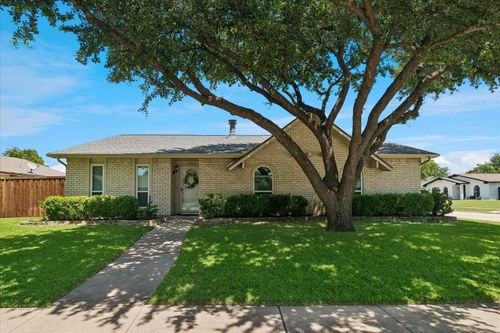 4900 Avery Cir, The Colony, TX, 75056-2306 | Card Image