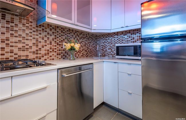 APT-16C - 61-35 98 Th St, Home with 1 bedrooms, 1 bathrooms and null parking in Rego Park NY | Image 9