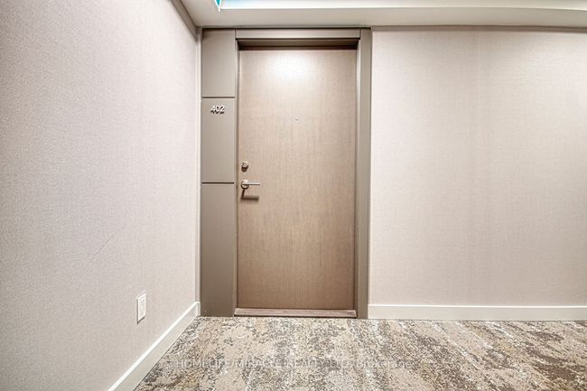 402 - 10 Wilby Cres, Condo with 2 bedrooms, 2 bathrooms and 1 parking in York ON | Image 21